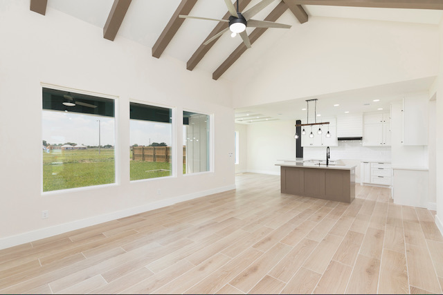 Open living toward the kitchen